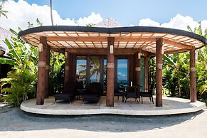 Coconuts Beach Club Resort & Spa