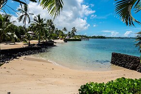 Coconuts Beach Club Resort & Spa