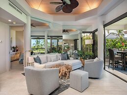 Mauna Lani Point