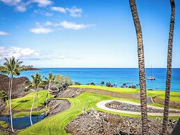 Mauna Lani Point