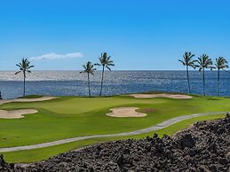 Mauna Lani Point