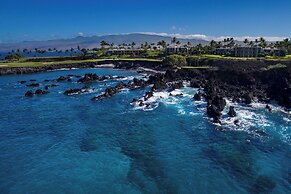 Mauna Lani Point