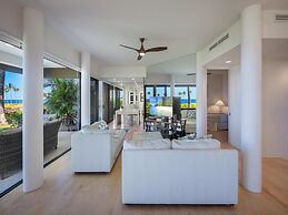 Mauna Lani Point