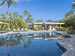Mauna Lani Point