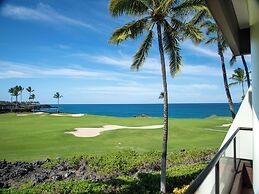 Mauna Lani Point