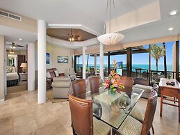 Mauna Lani Point