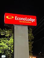 Econo Lodge Inn & Suites
