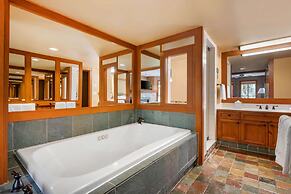 Hilton Grand Vacations Club Whistler