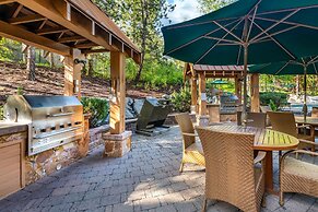 Hilton Grand Vacations Club Whistler