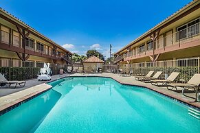 Best Western Corona Hotel & Suites