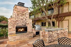 Best Western Corona Hotel & Suites