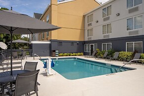 Fairfield Inn & Suites by Marriott Ft. Myers/Cape Coral