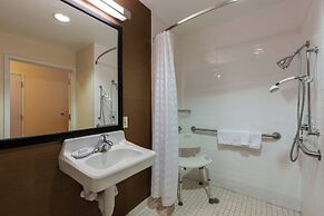 Fairfield Inn & Suites by Marriott Ft. Myers/Cape Coral
