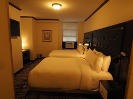 Night Hotel Broadway