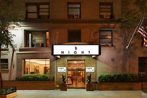 Night Hotel Broadway