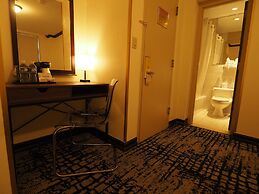 Night Hotel Broadway