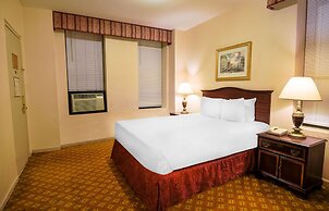 Night Hotel Broadway