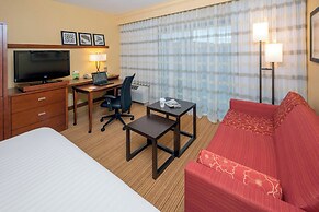 Courtyard by Marriott Winston-Salem Hanes Mall