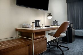 Courtyard by Marriott Winston-Salem Hanes Mall