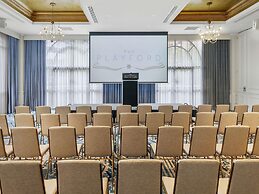 The Playford Adelaide MGallery