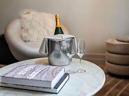 The Playford Adelaide MGallery