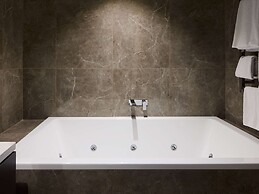 The Playford Adelaide MGallery