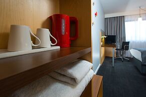 Holiday Inn Express Taunton East by IHG