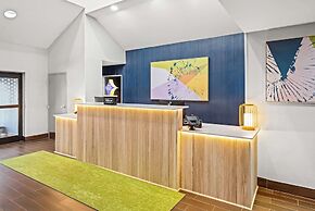 Spark by Hilton Oxford