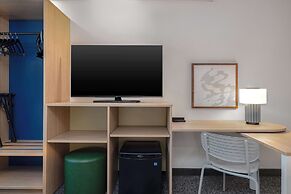 Spark by Hilton Bentonville