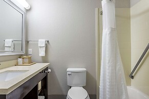 Comfort Inn & Suites North Little Rock JFK Blvd