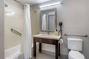 Comfort Inn & Suites North Little Rock JFK Blvd