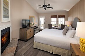 Cottage Inn By The Sea