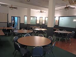 Historic Cary House Hotel