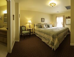 Historic Cary House Hotel