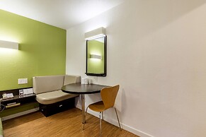 Motel 6 San Rafael, CA