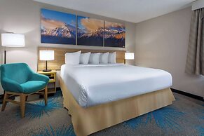 Days Inn & Suites by Wyndham Denver International Airport