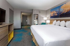 Days Inn & Suites by Wyndham Denver International Airport