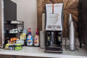 Days Inn & Suites by Wyndham Denver International Airport