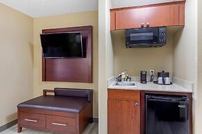 Comfort Suites Lakewood - Denver