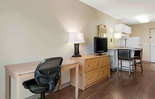 Extended Stay America Select Suites Orlando Southpark
