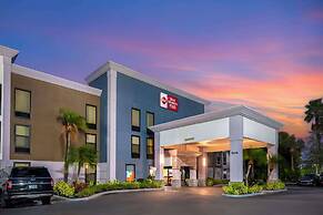 Best Western Plus Universal Inn