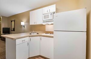 Extended Stay America Suites Indianapolis Airport