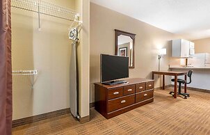 Extended Stay America Suites Indianapolis Airport