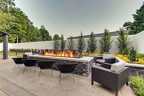 Courtyard Lexington South/Hamburg Place