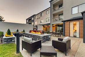 Courtyard Lexington South/Hamburg Place