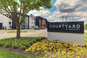 Courtyard Lexington South/Hamburg Place