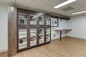Sonesta Simply Suites Boston Braintree