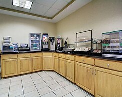 Columbia Inn & Suites