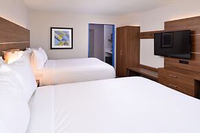 Holiday Inn Express & Suites Omaha - 120th and Maple by IHG