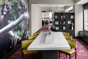 Courtyard New York Manhattan/ Midtown East